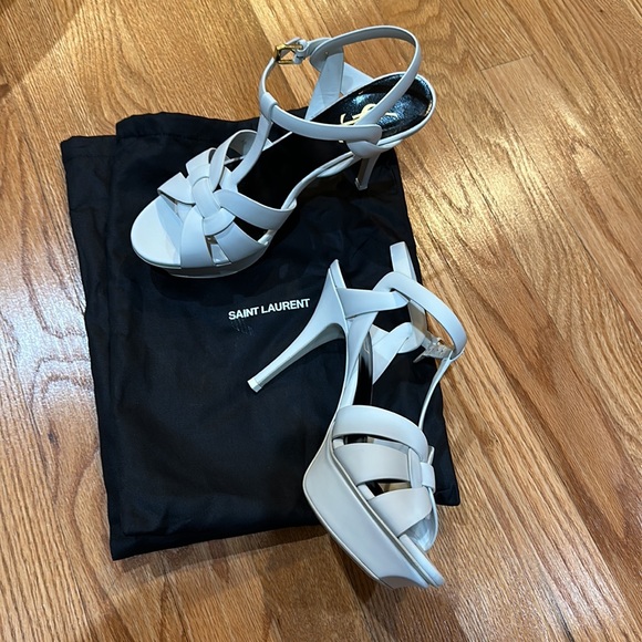 Heels - Picture 2 of 6